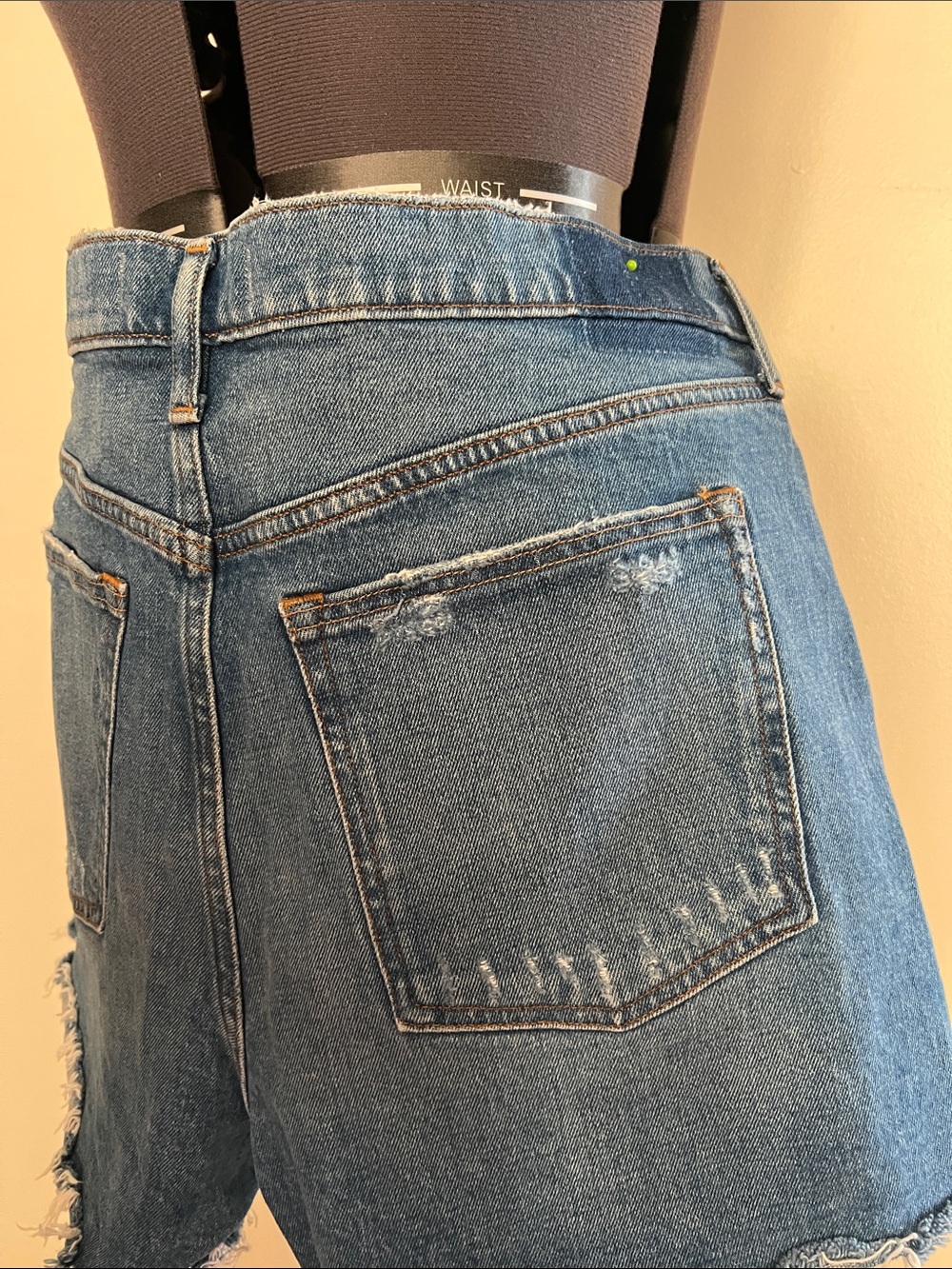 Abercrombie & Fitch Distressed Blue High-Rise Denim Shorts - Picture 5 of 5